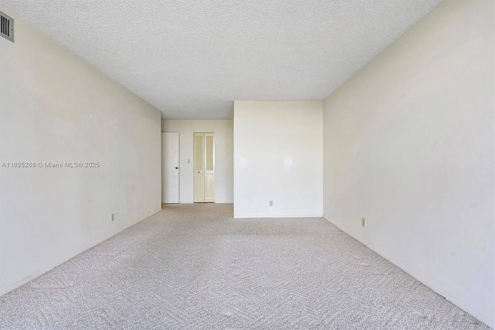 600 Parkview Dr, #625