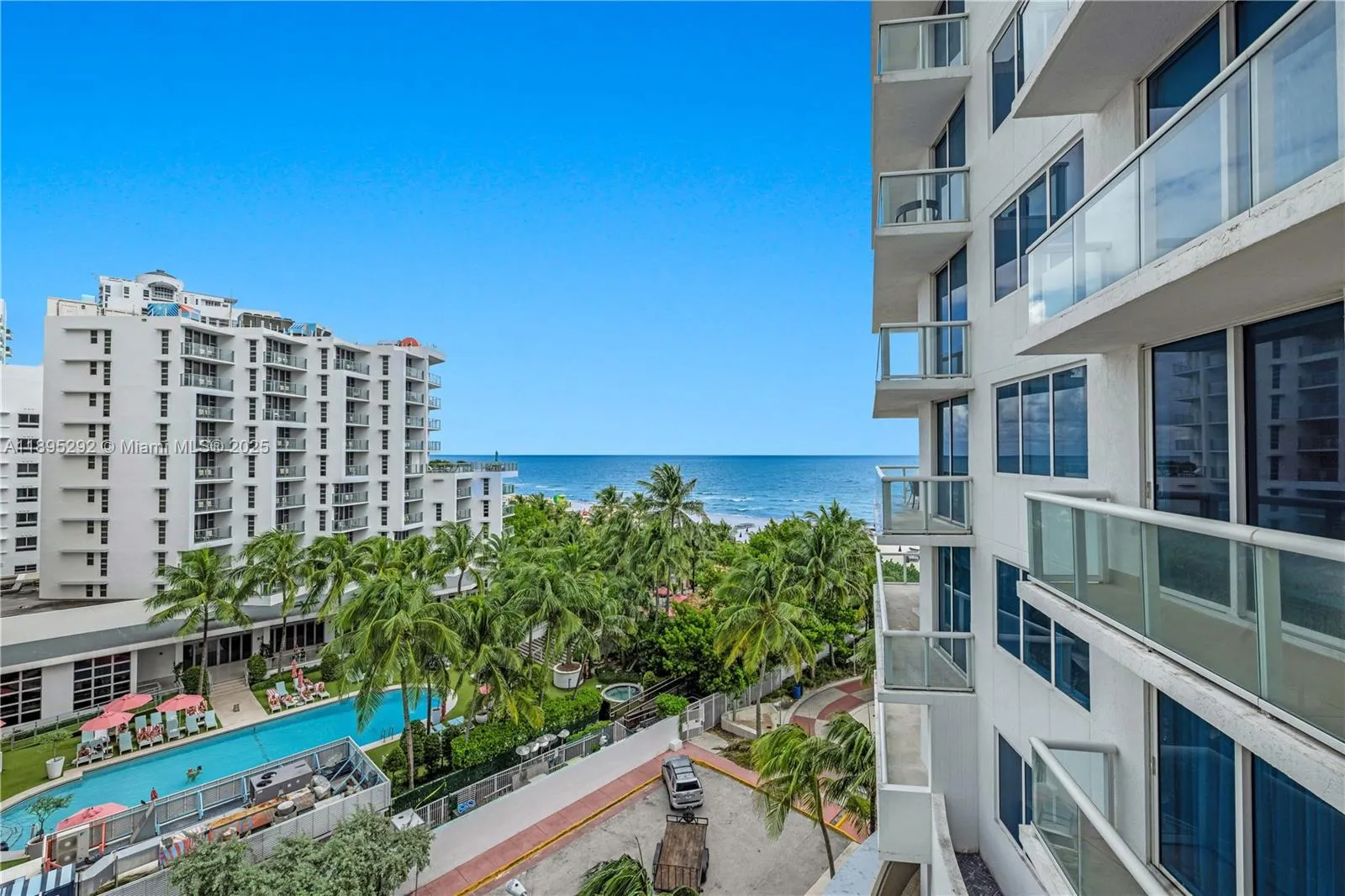 3801 Collins Ave, #704