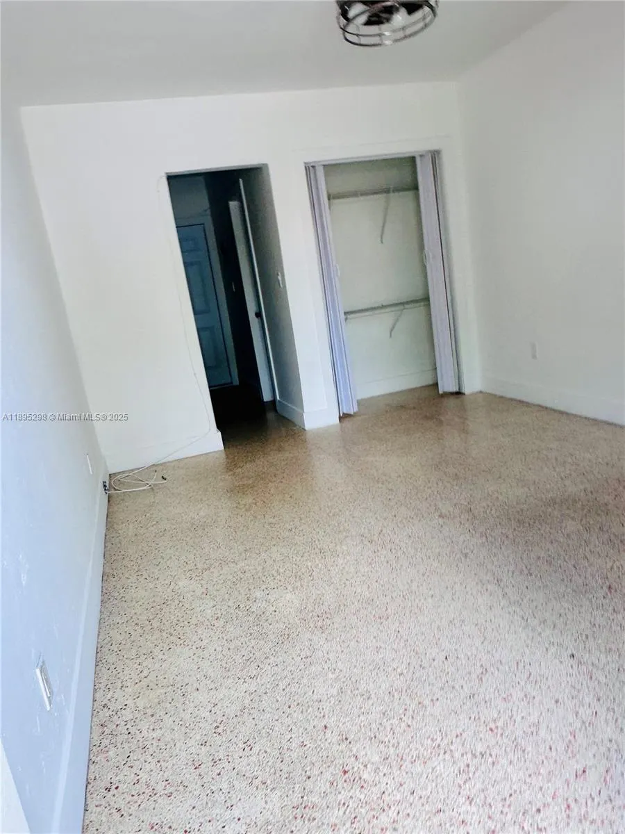 1450 SW 6th St, #12