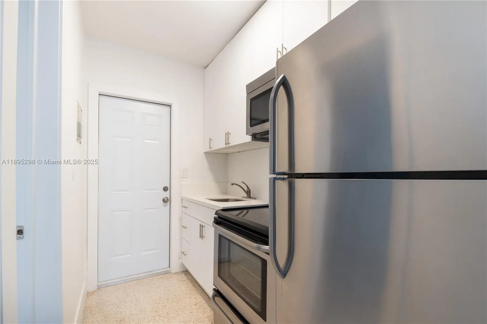 1450 SW 6th St, #12