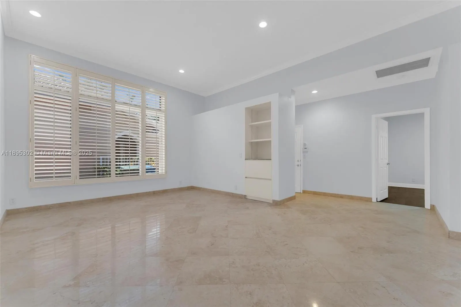 2468 Bay Isle Ct
