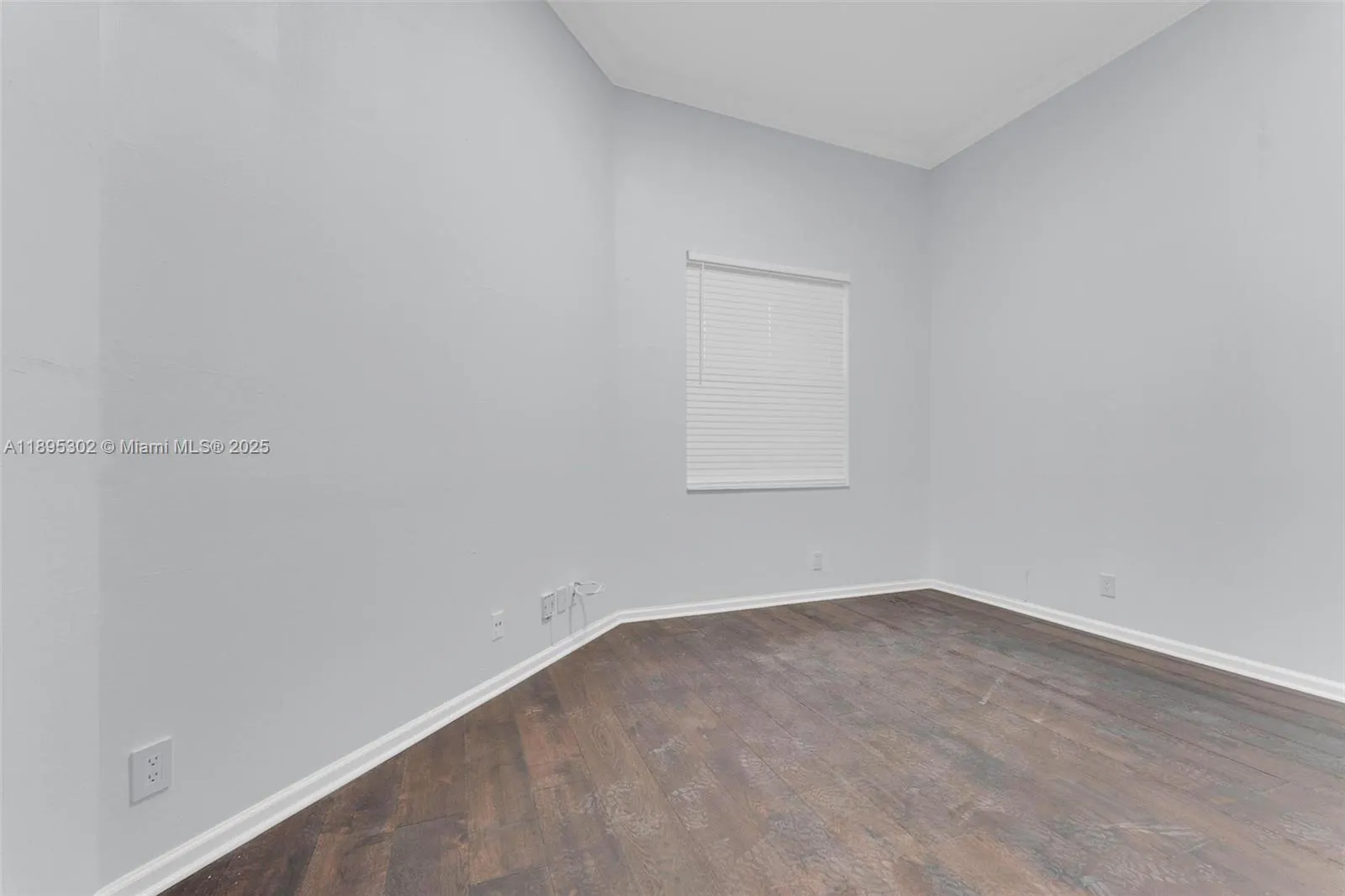 2468 Bay Isle Ct