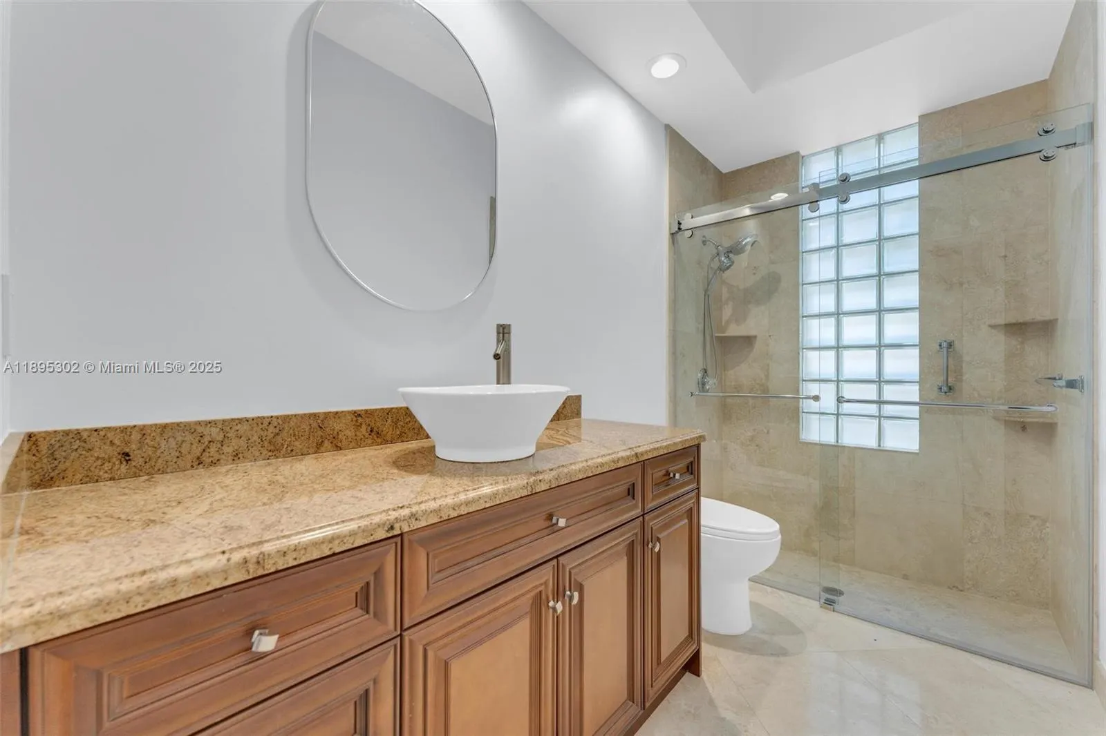 2468 Bay Isle Ct