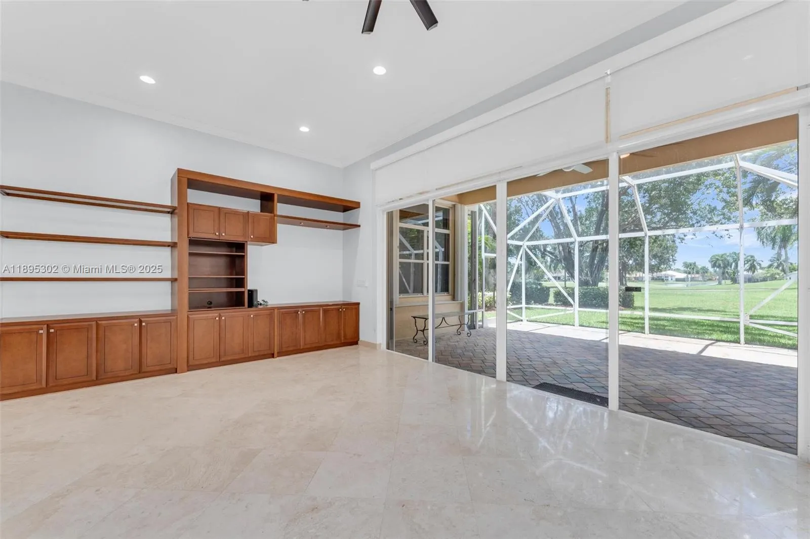 2468 Bay Isle Ct