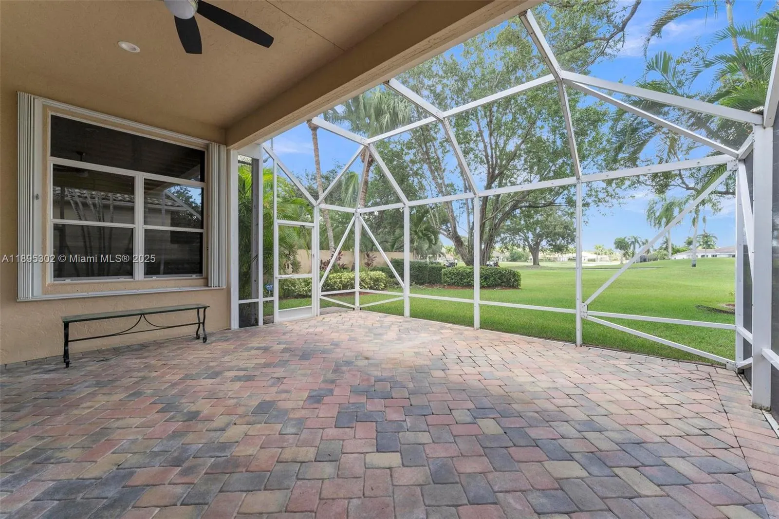 2468 Bay Isle Ct
