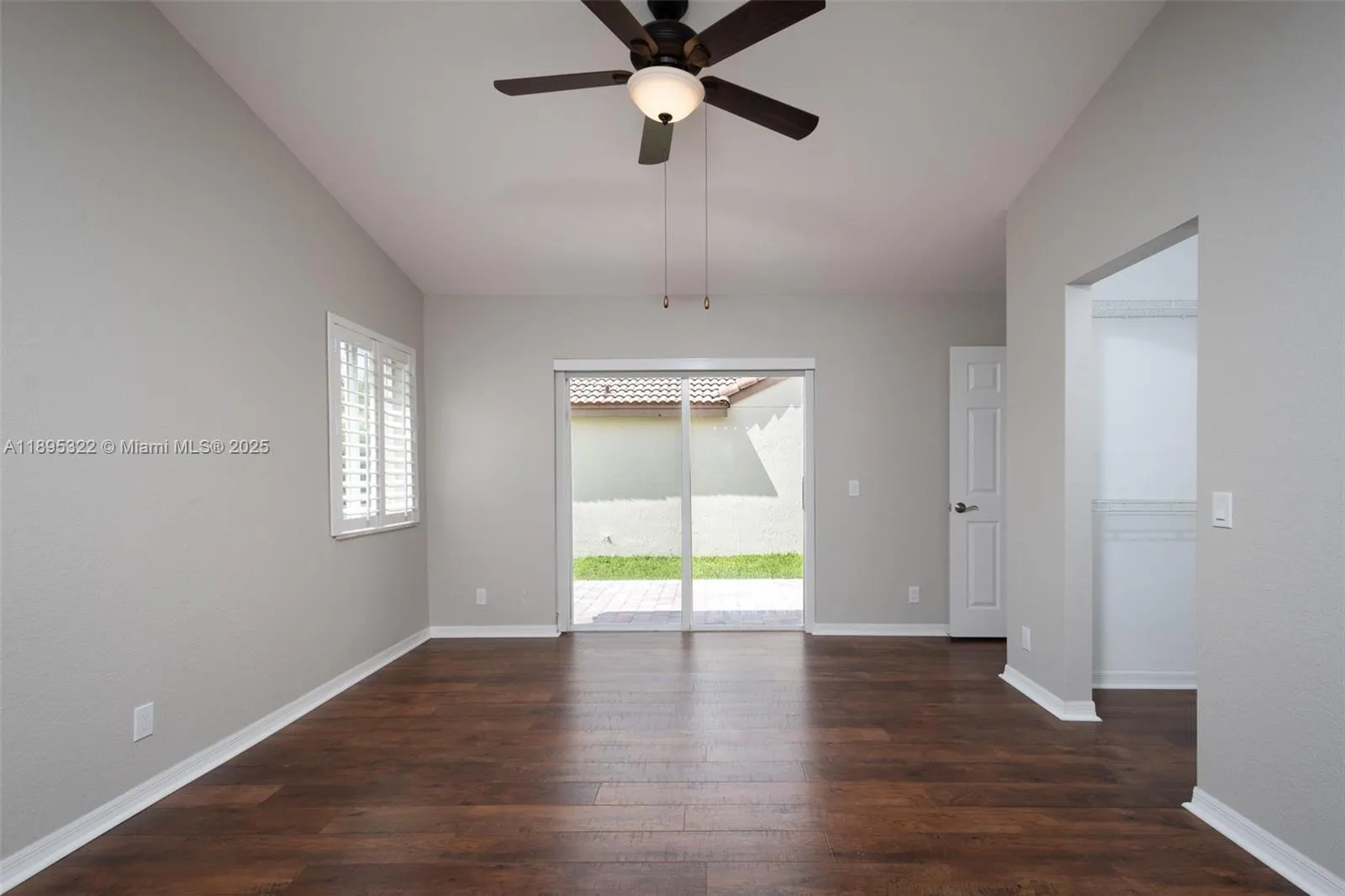 1524 Canary Island Dr, #1524