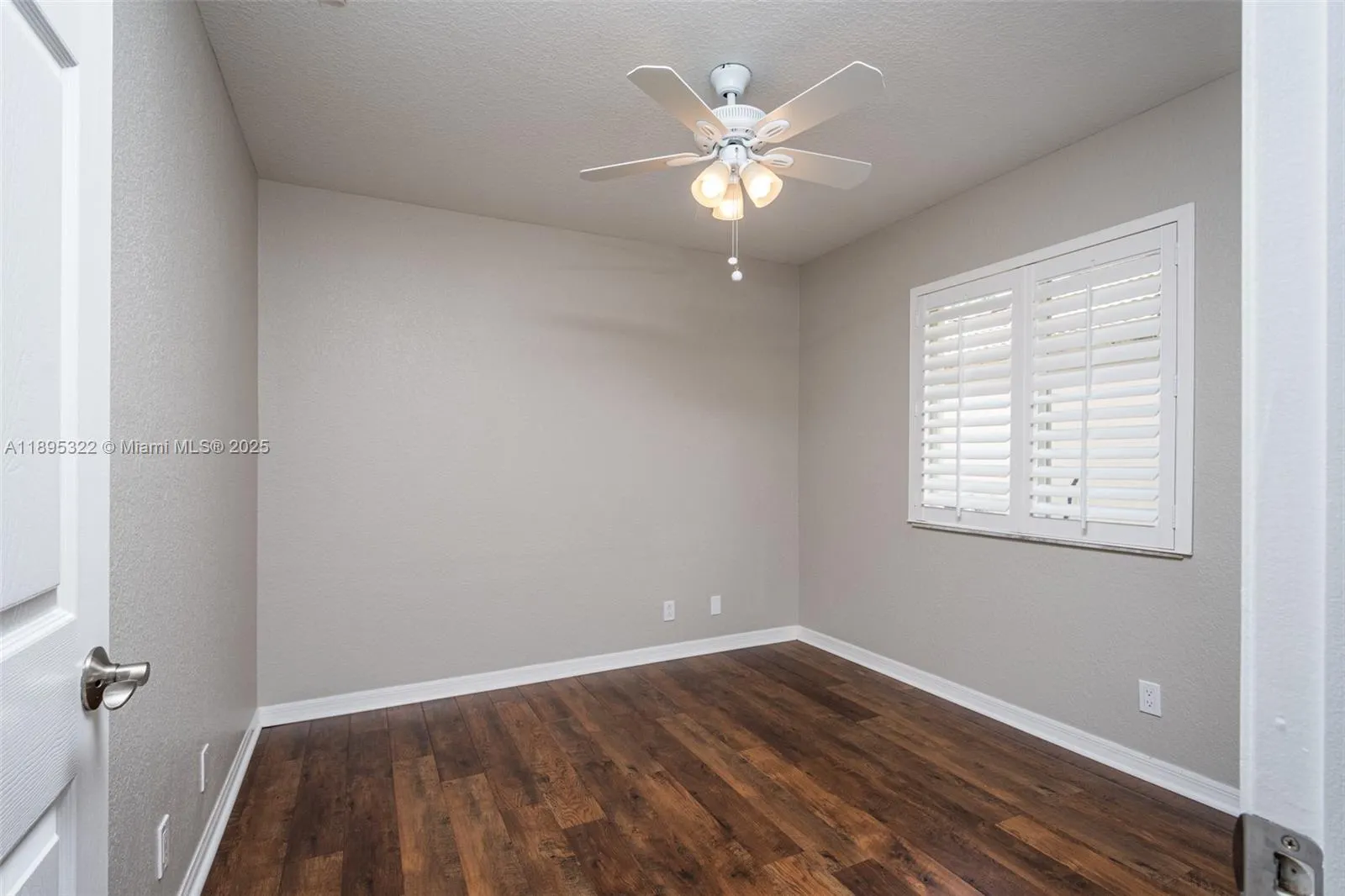 1524 Canary Island Dr, #1524