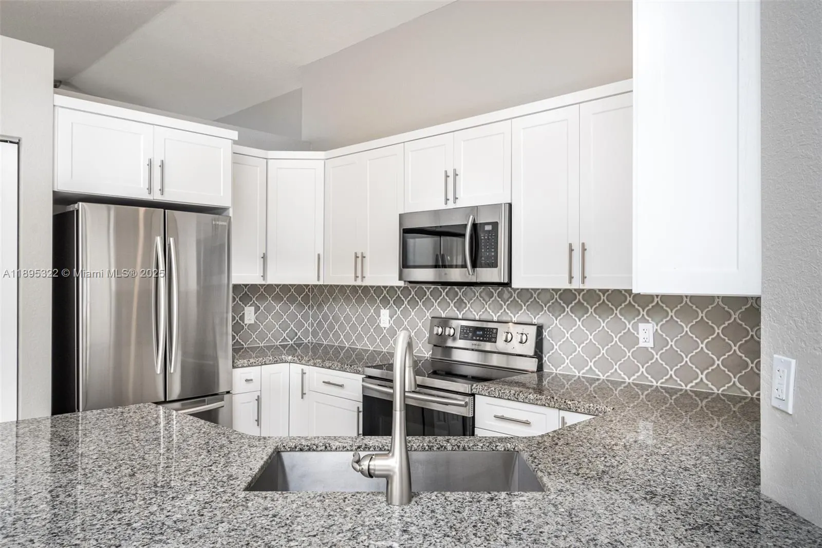 1524 Canary Island Dr, #1524