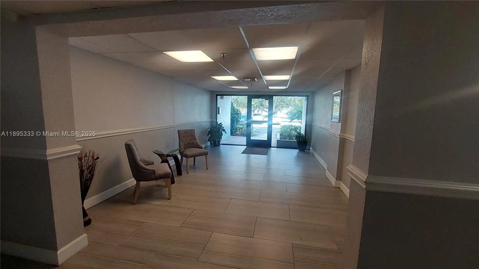 901 Hillcrest Dr, #501