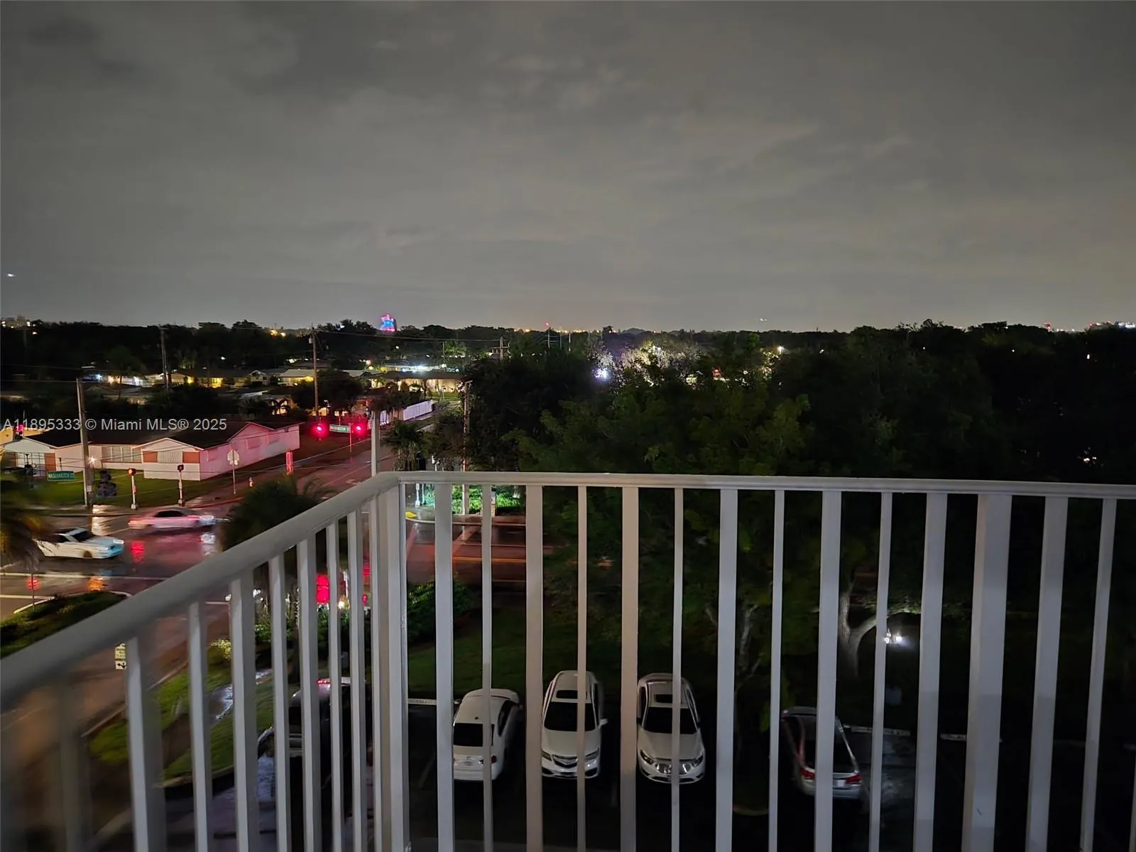 901 Hillcrest Dr, #501