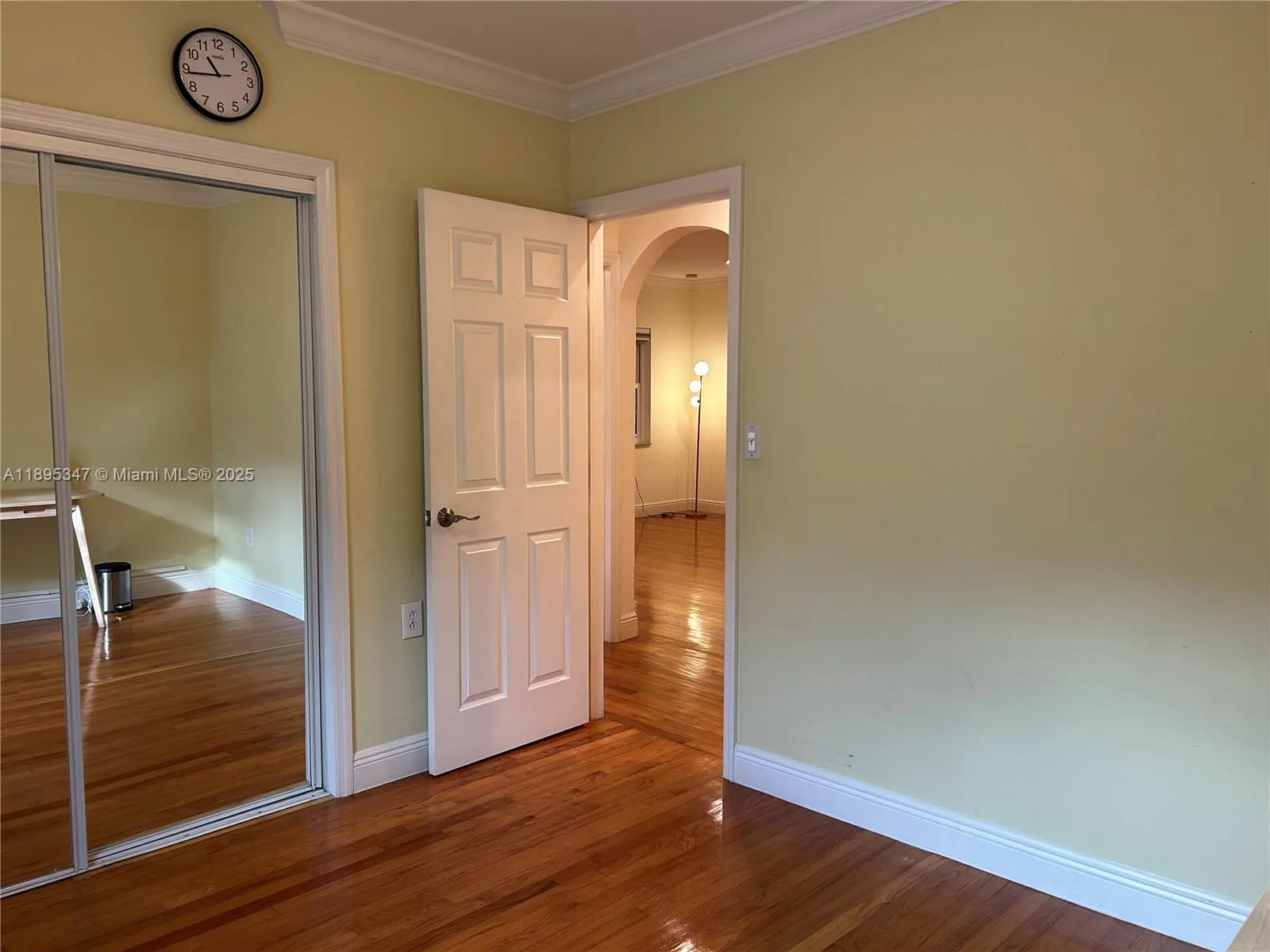 641 Zamora Ave