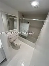3850 Oaks Clubhouse Dr, #307