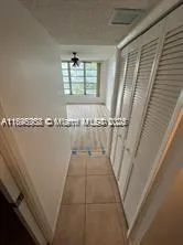 3850 Oaks Clubhouse Dr, #307