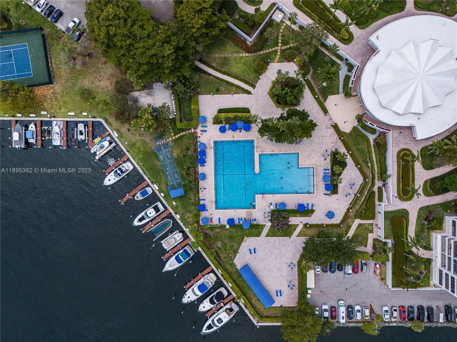 600 Three Islands Blvd, #214