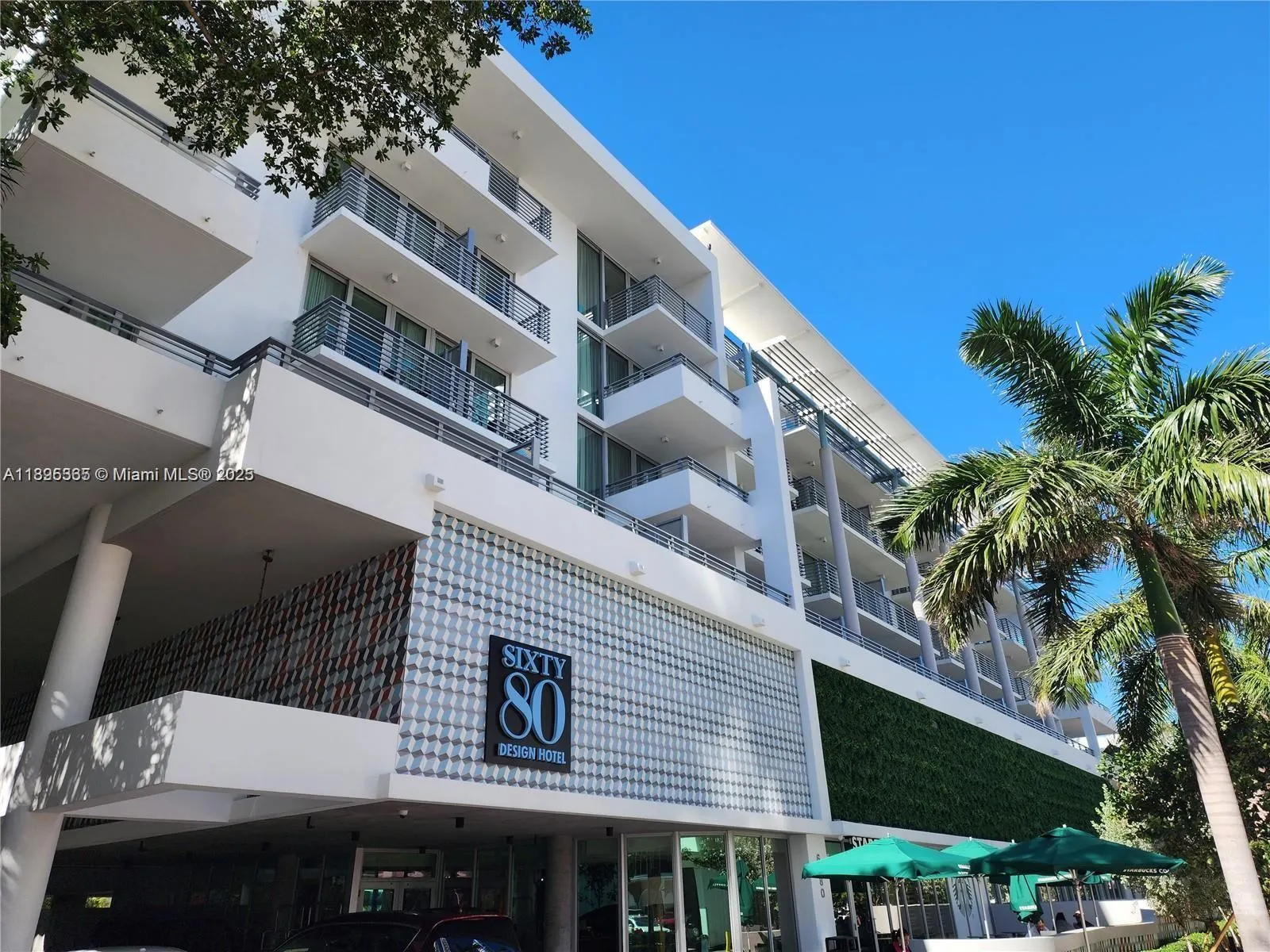 6080 Collins Ave, #304
