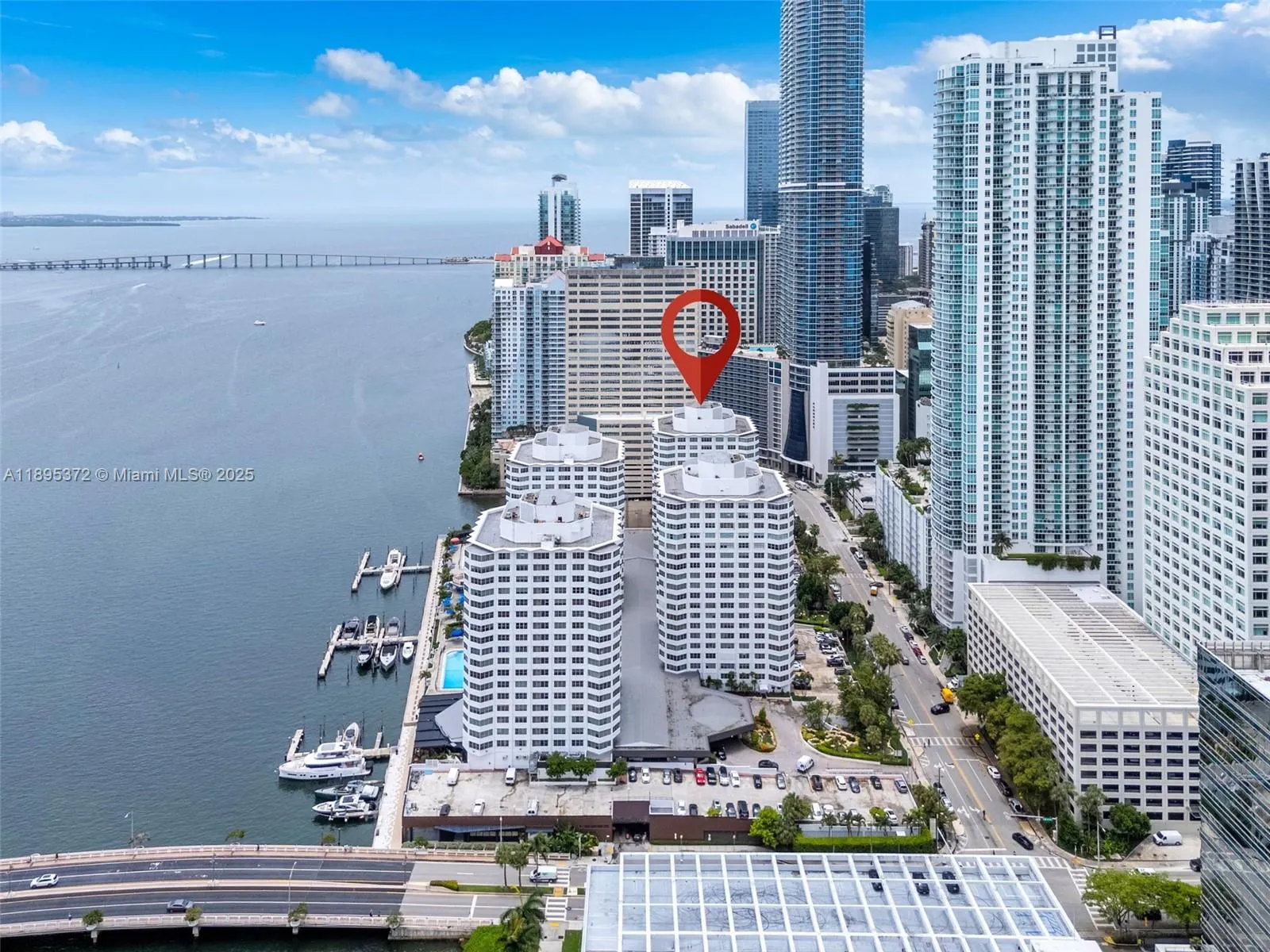 999 Brickell Bay Dr, #1005