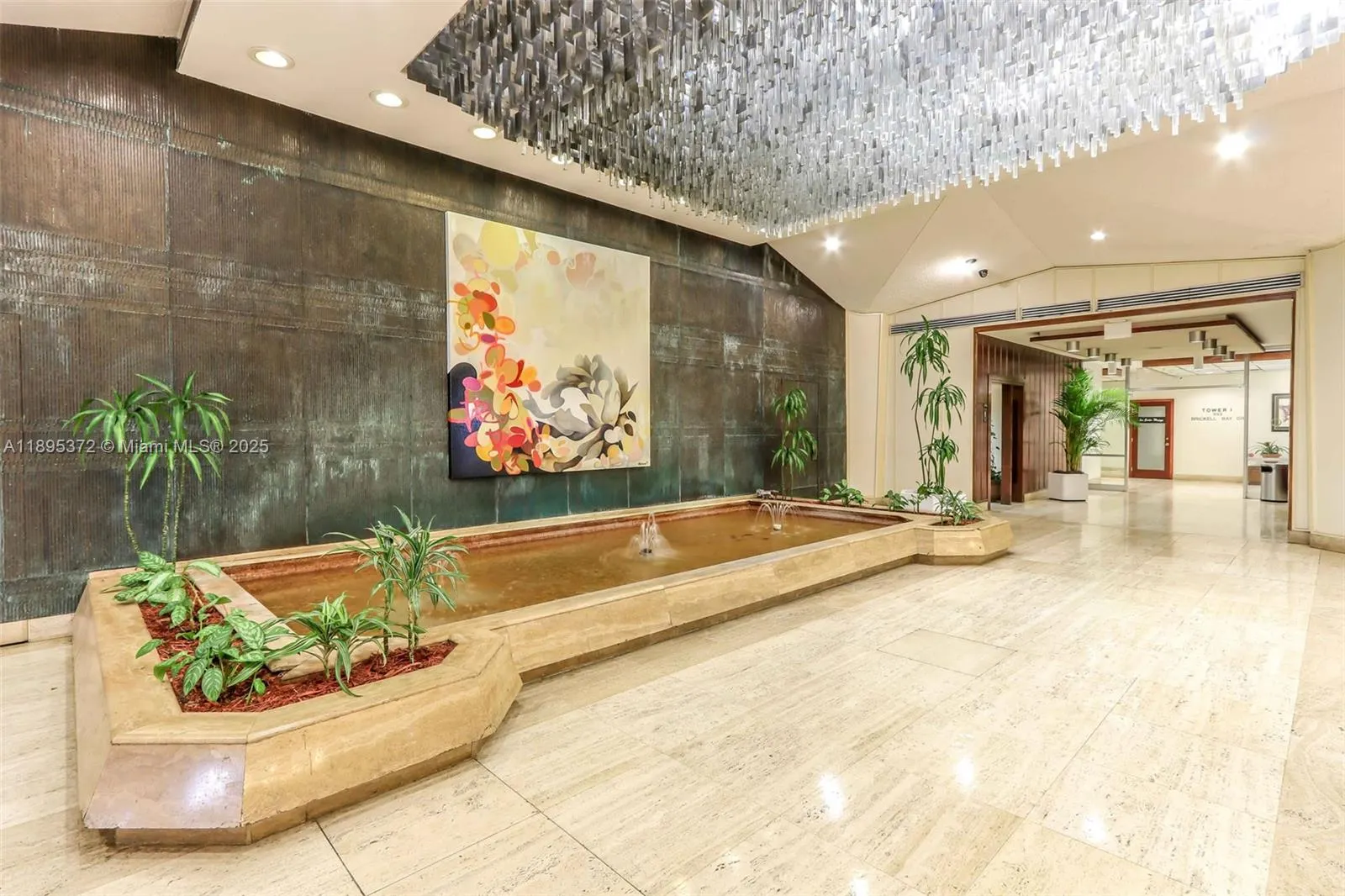 999 Brickell Bay Dr, #1005