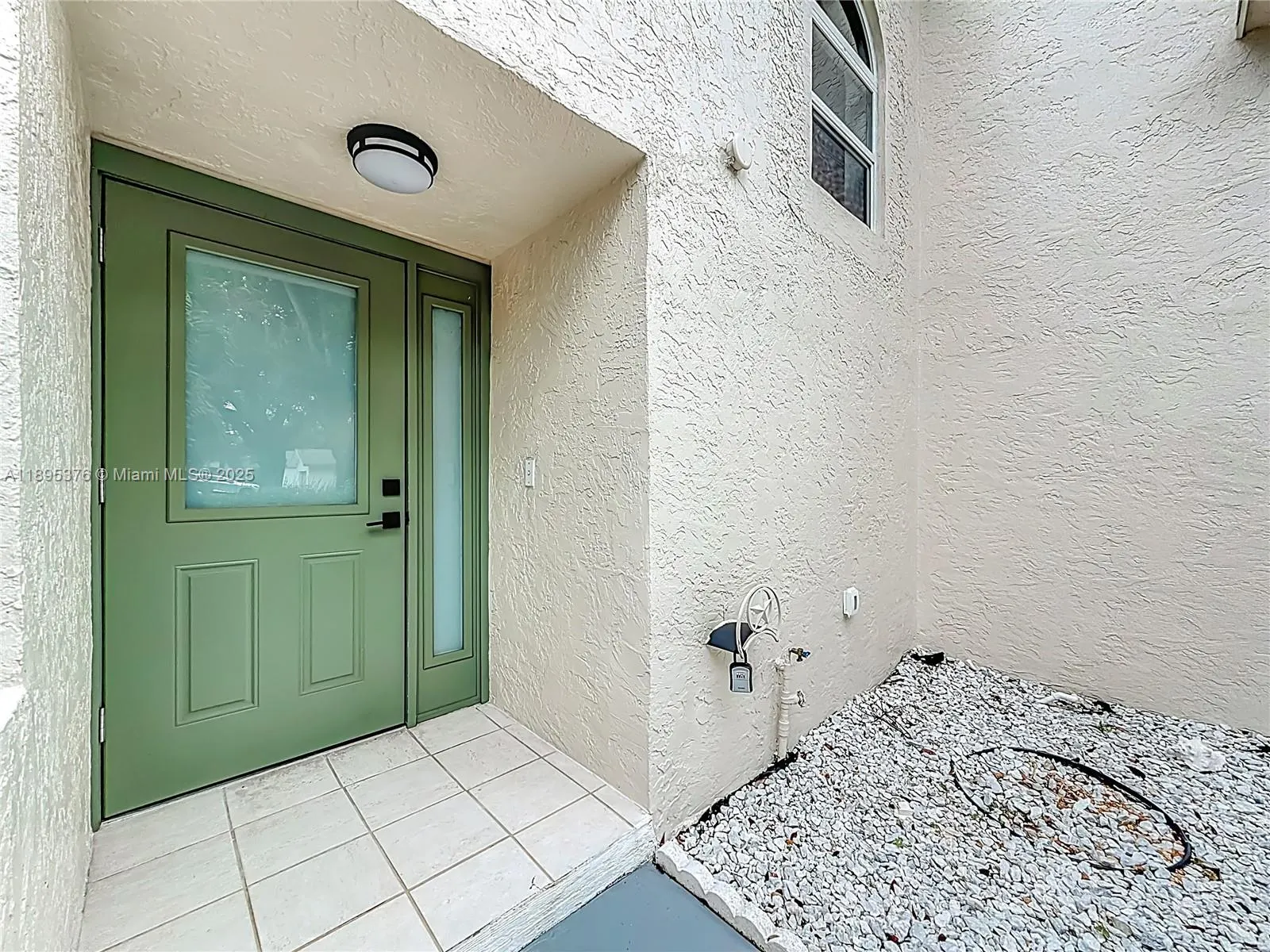 9802 SW 57th St, #0