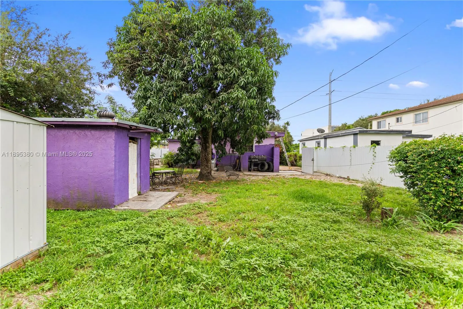 2531 NW 88th St