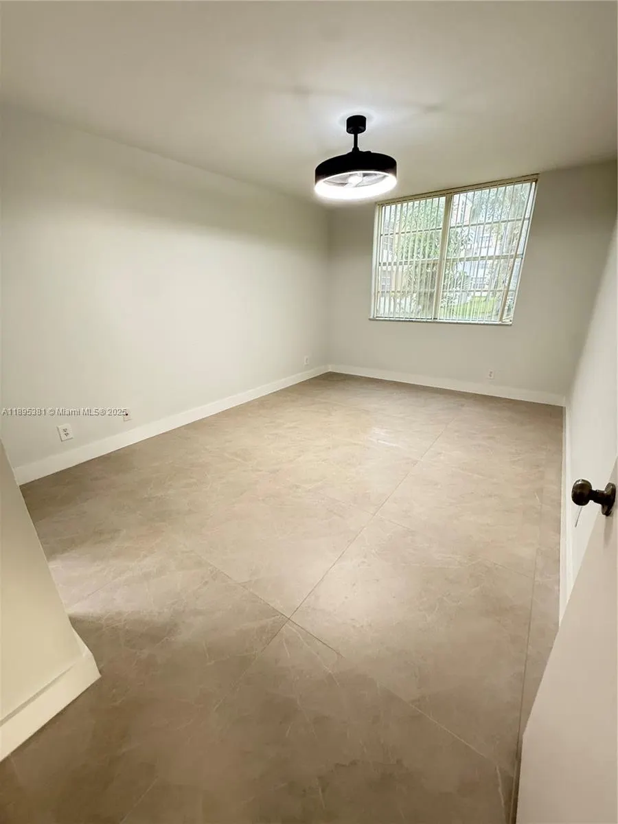 8318 NW 24th St, #8318