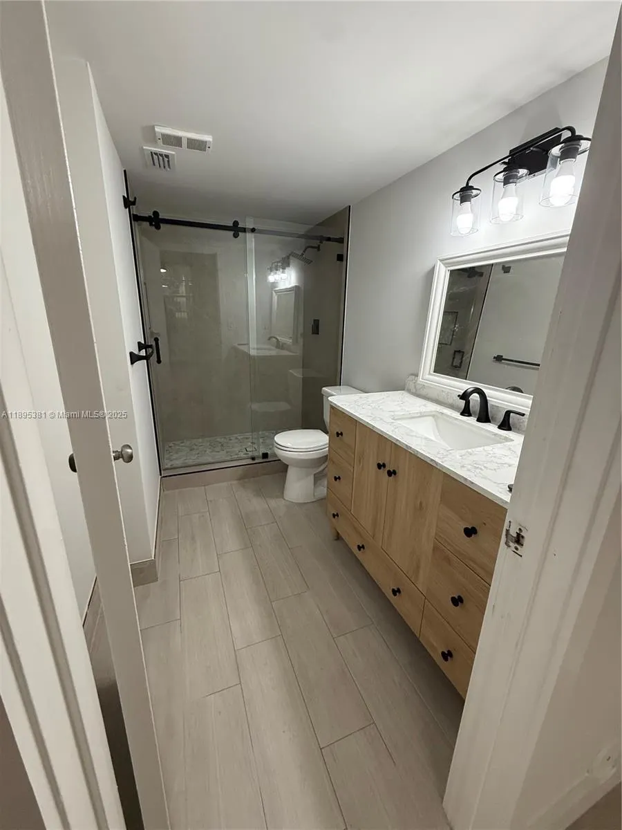 8318 NW 24th St, #8318