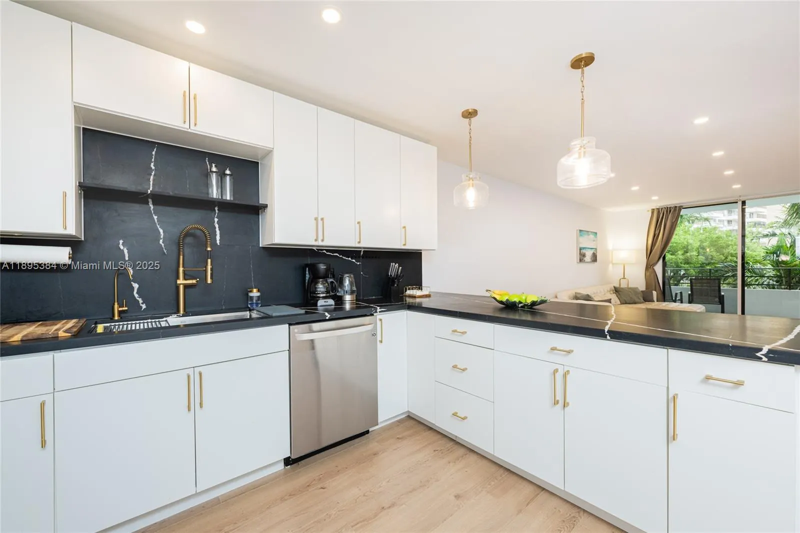 600 Three Islands Blvd, #214