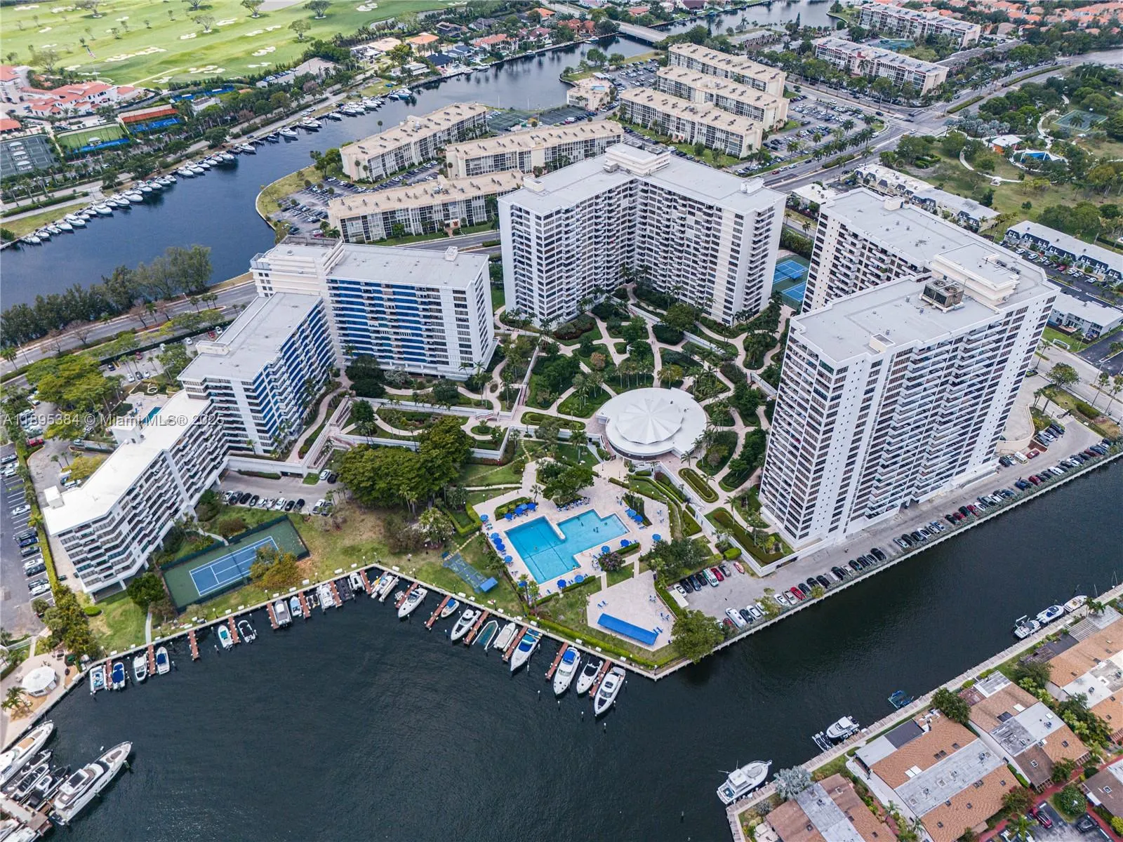 600 Three Islands Blvd, #214