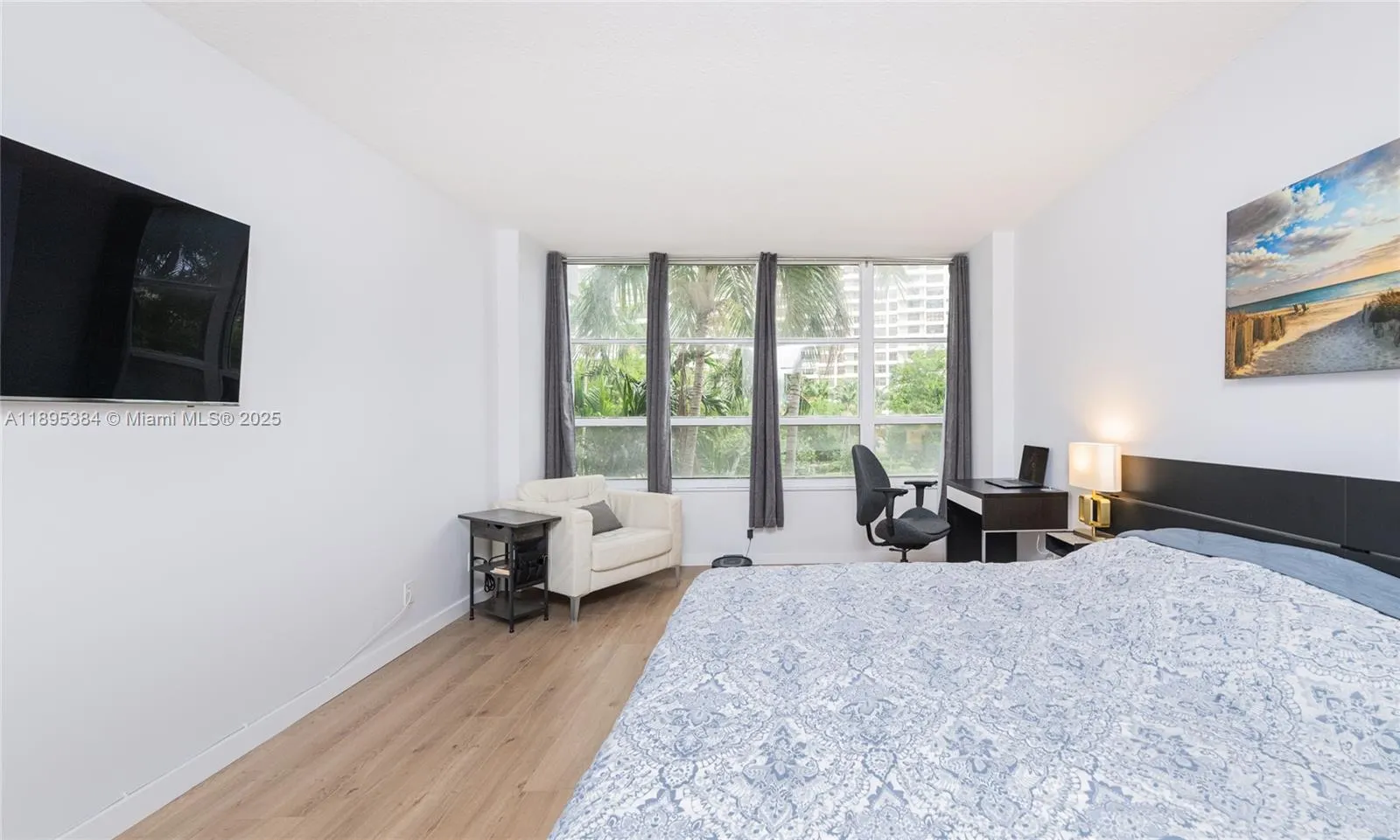 600 Three Islands Blvd, #214