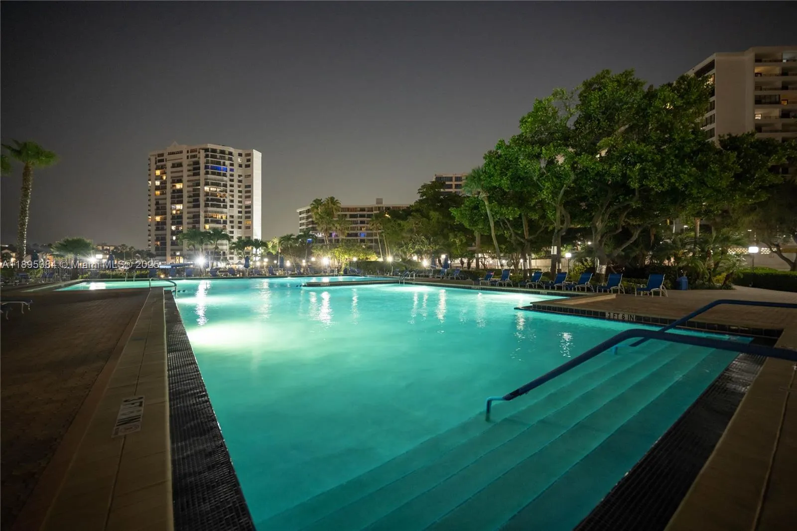 600 Three Islands Blvd, #214