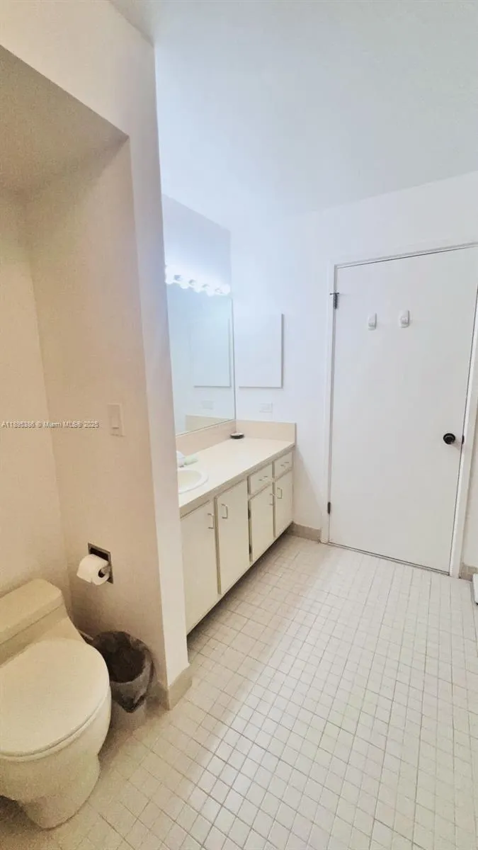 170 Ocean Lane Dr, #311