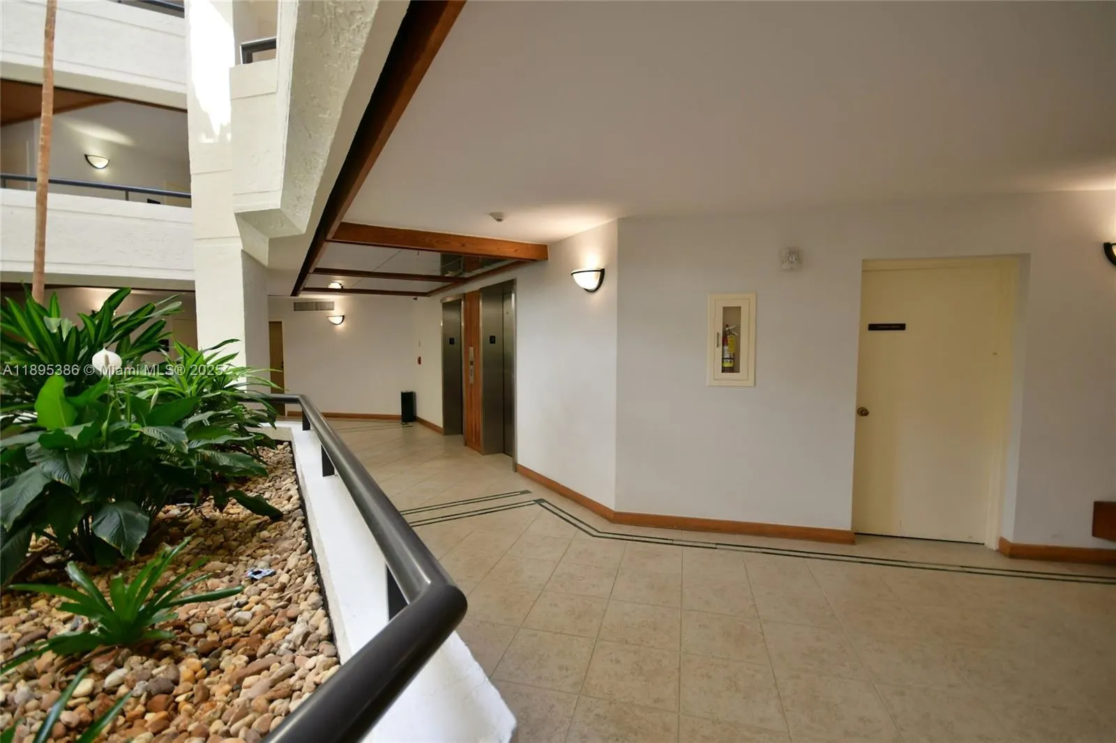 170 Ocean Lane Dr, #311