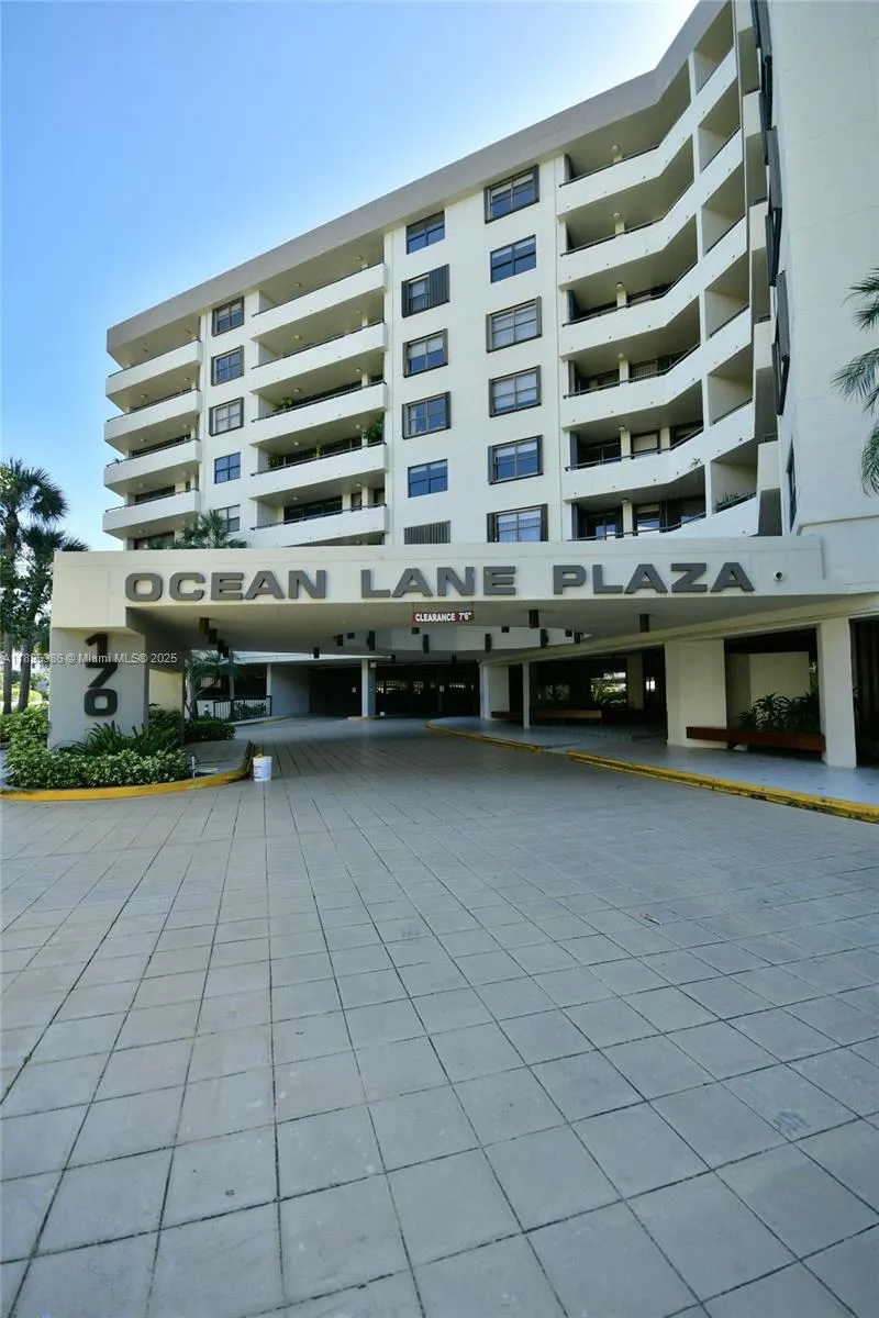 170 Ocean Lane Dr, #311
