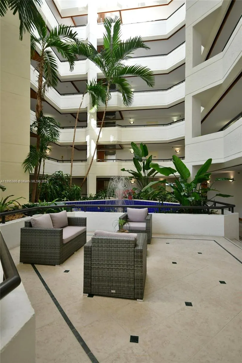 170 Ocean Lane Dr, #311