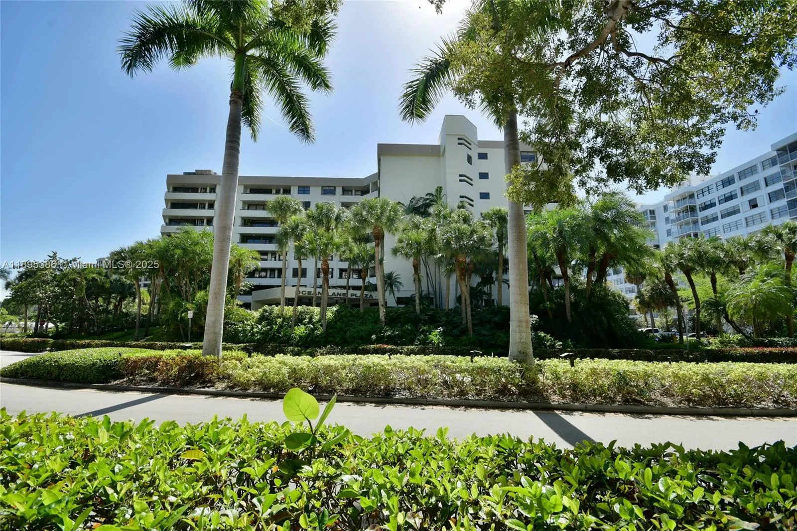 170 Ocean Lane Dr, #311