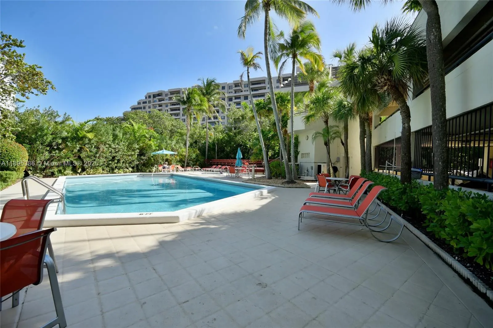 170 Ocean Lane Dr, #311