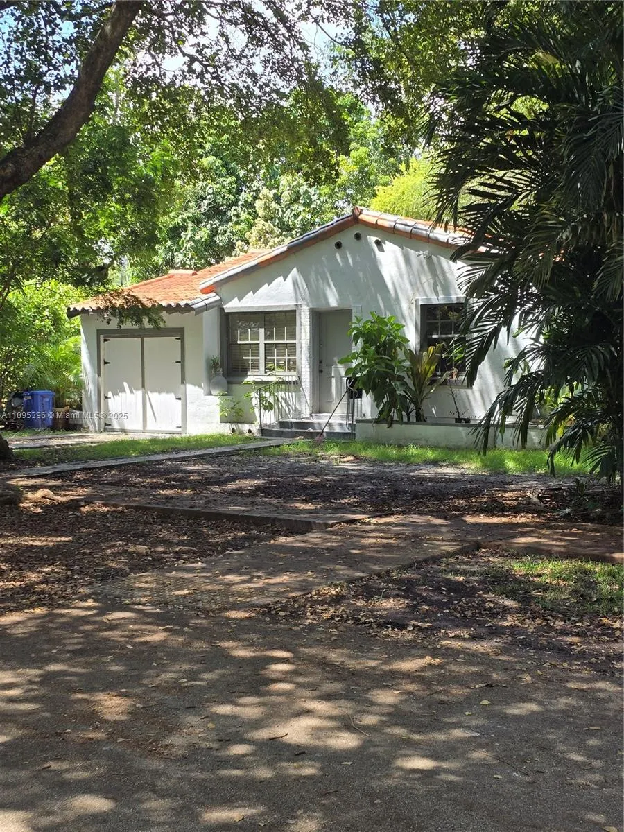 103 Romano Ave