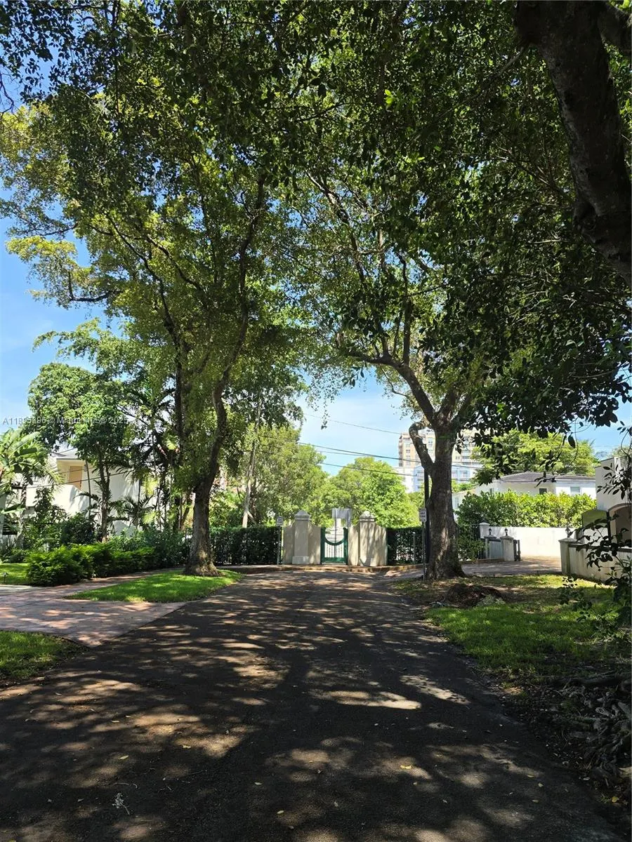 103 Romano Ave