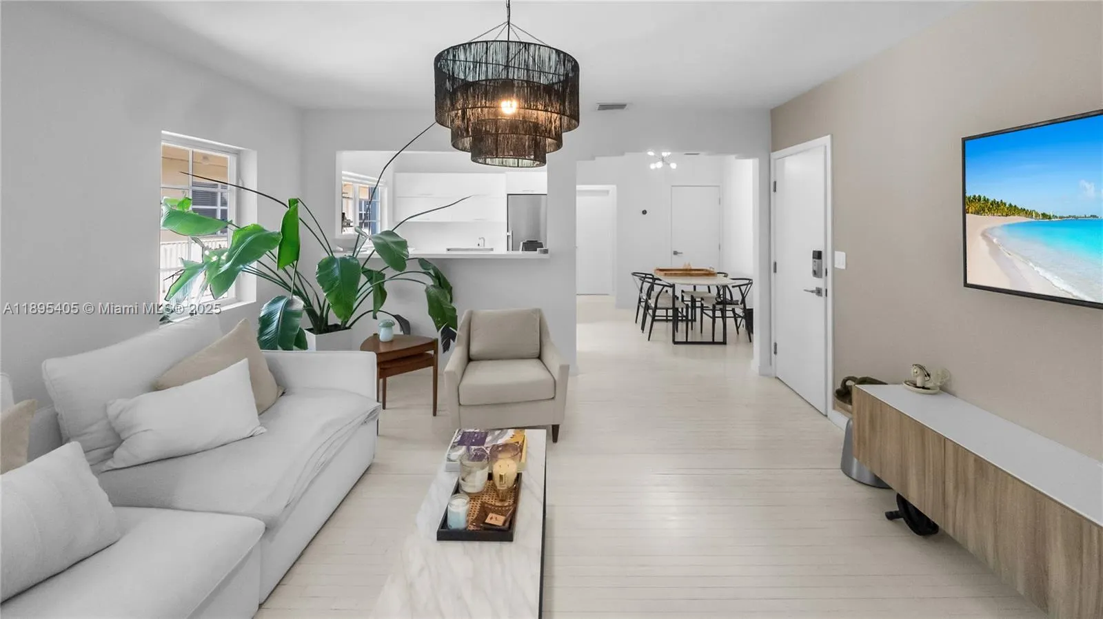 645 Michigan Ave, #A