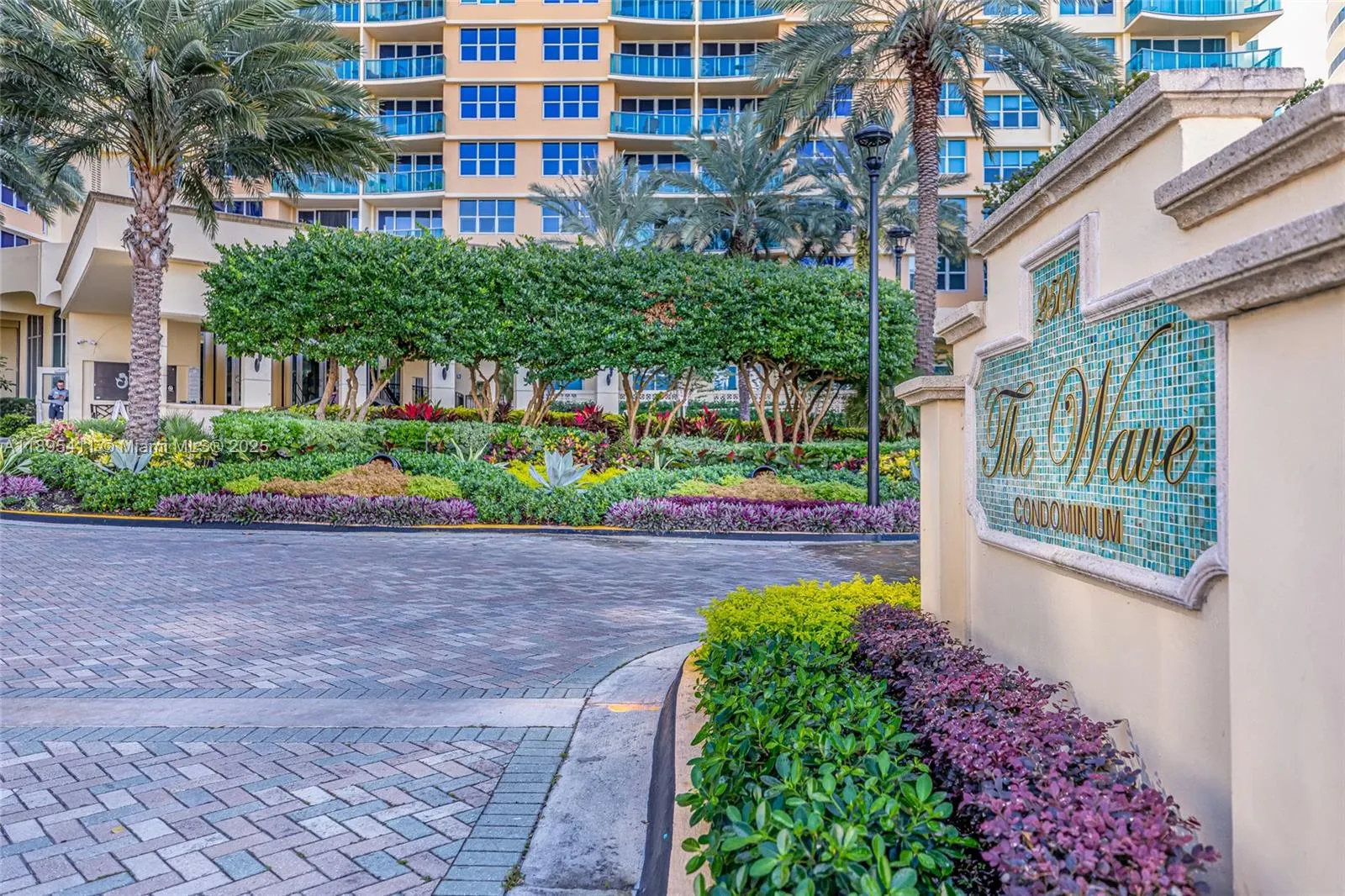 2501 S Ocean Dr, #439