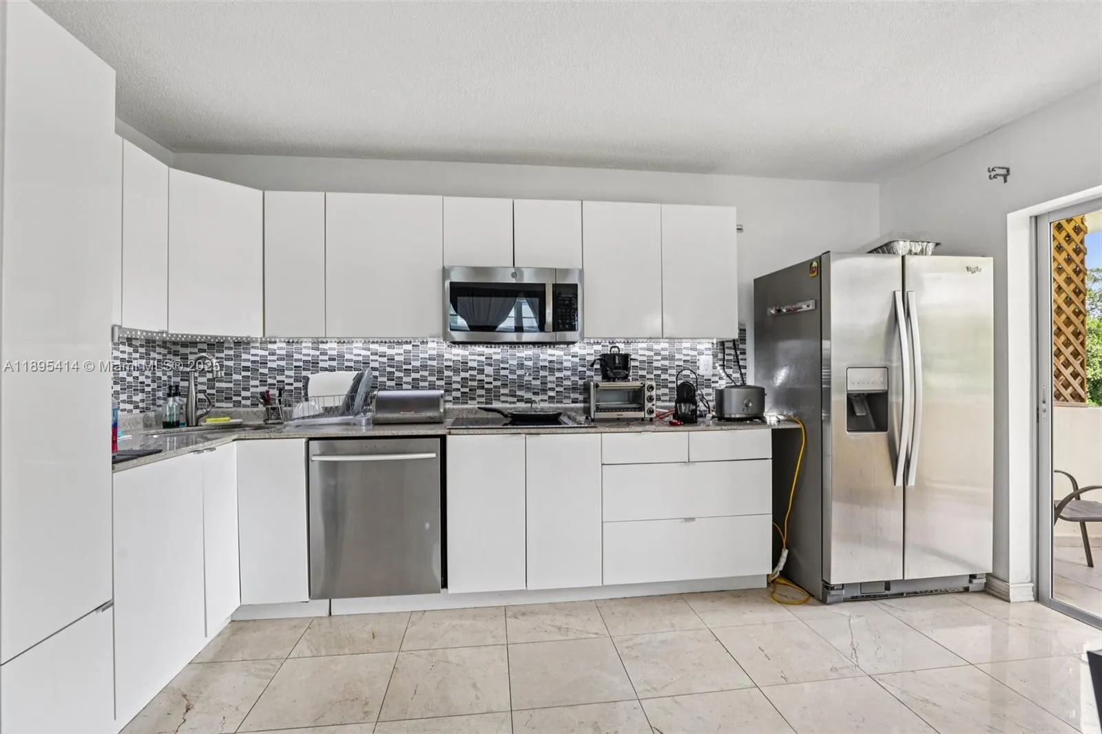 4011 N Meridian Ave, #21