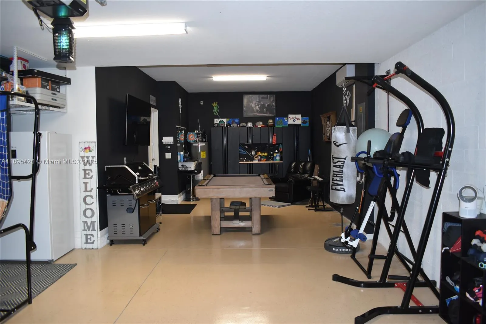 14555 MONROVIA LN