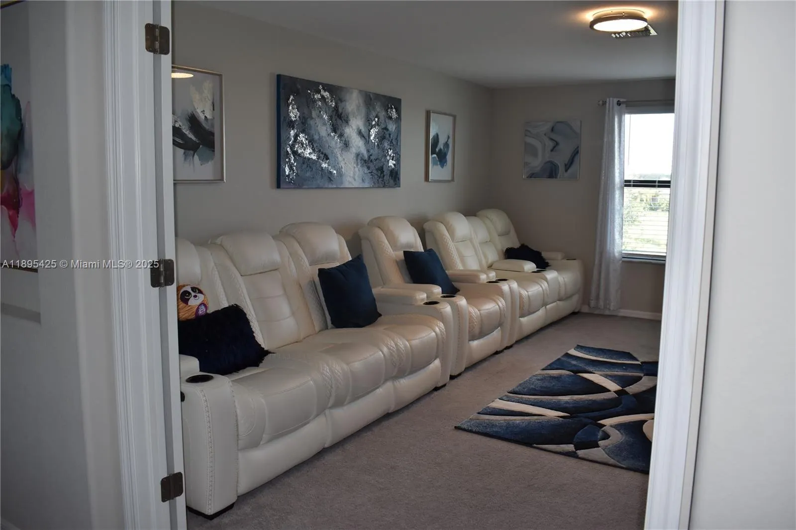 14555 MONROVIA LN