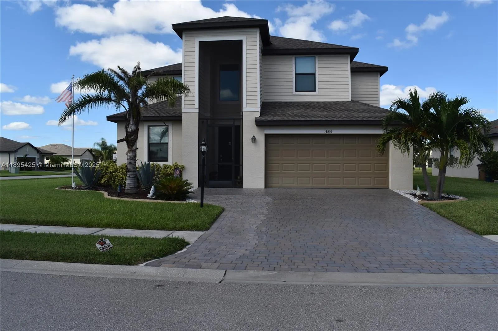 14555 MONROVIA LN