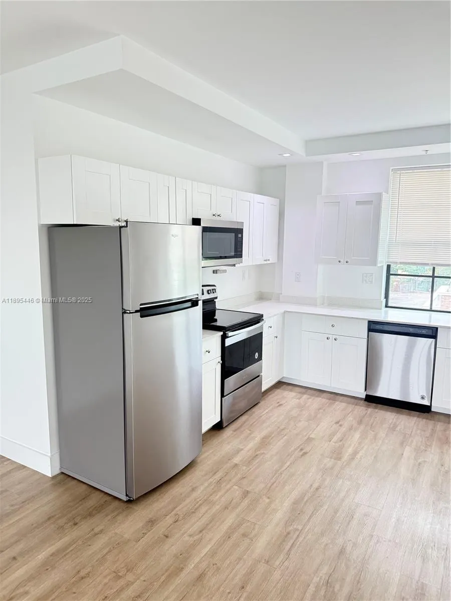 4100 SW 64th Ave, #401