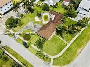 10900 N Bayshore Dr