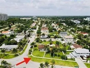 10900 N Bayshore Dr