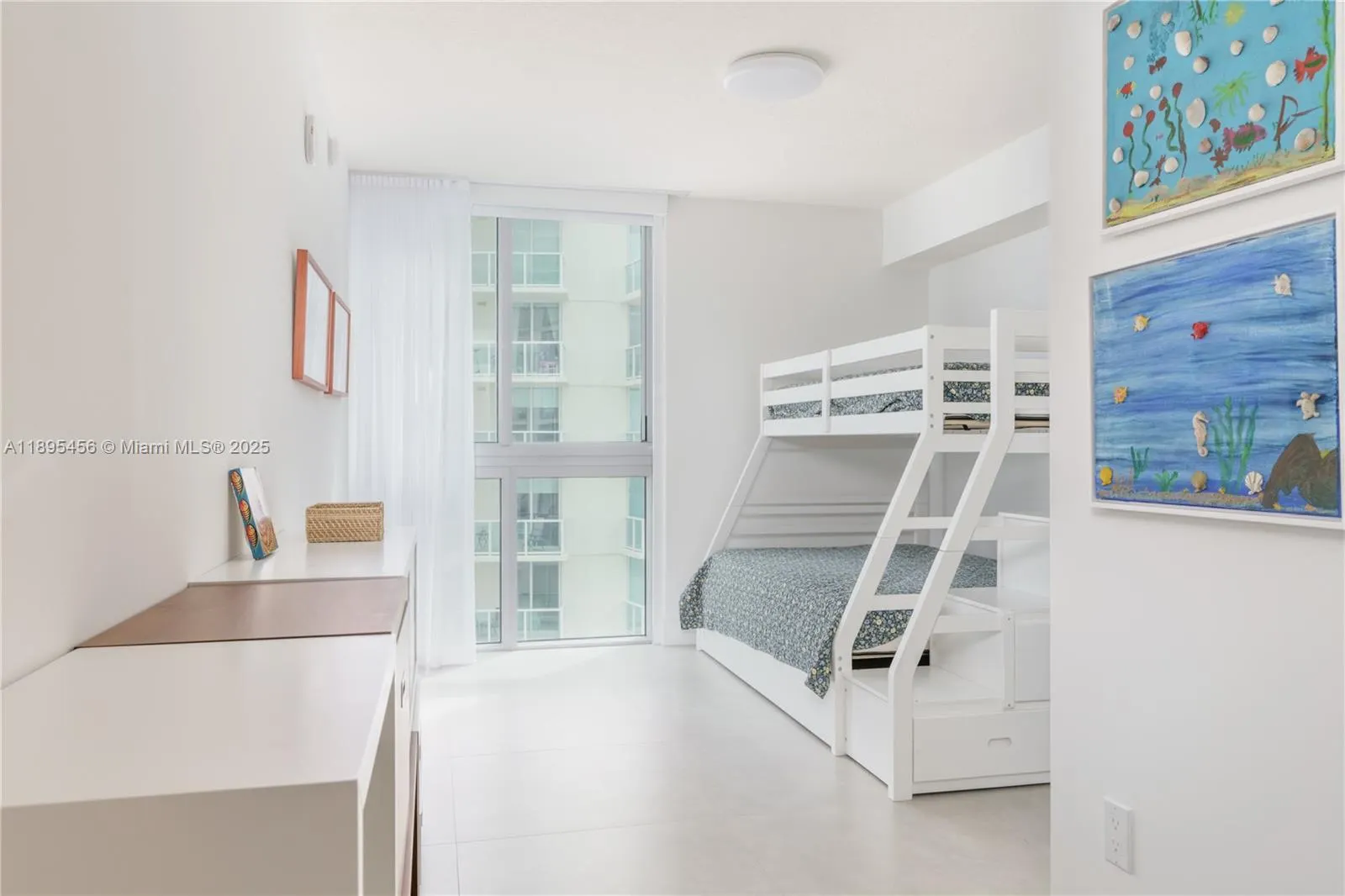 300 Sunny Isles Blvd, #4-1101