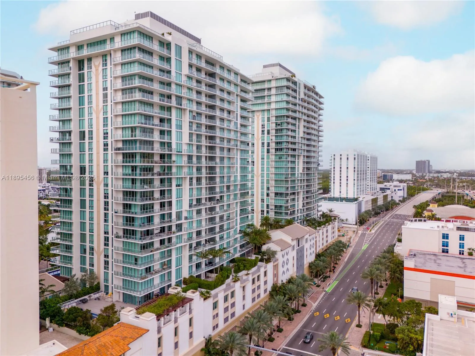300 Sunny Isles Blvd, #4-1101