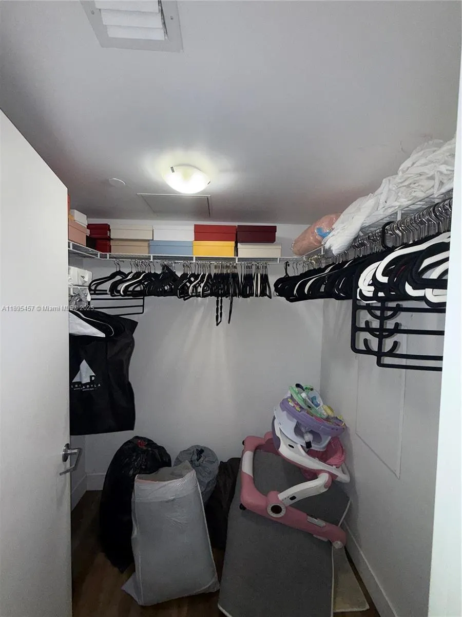 350 S Miami Ave, #1803