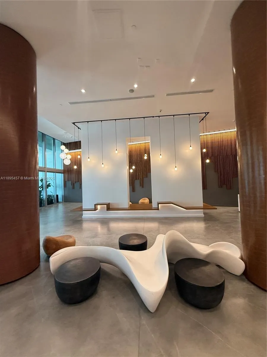 350 S Miami Ave, #1803